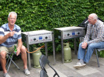Eerst een biertje voordat ze gaan beginnen....